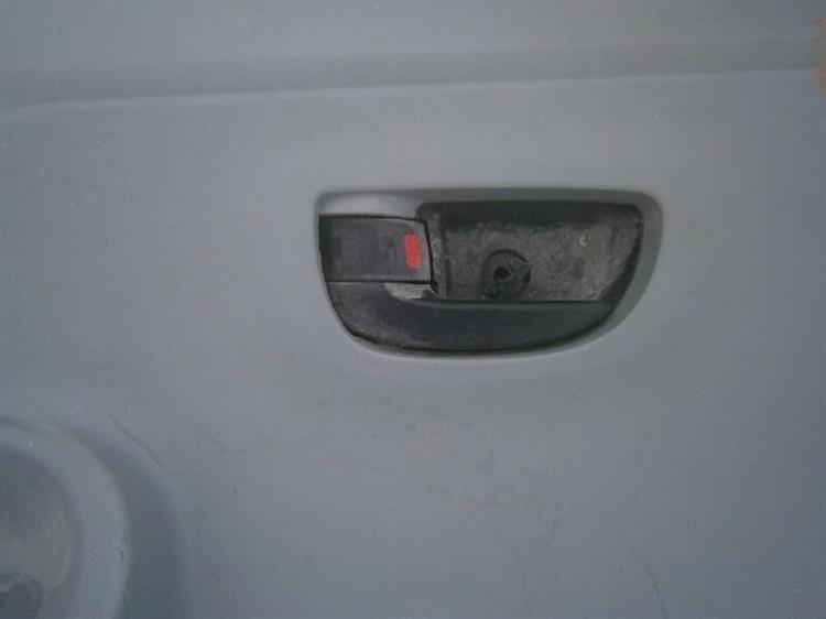Дверь Тойота Приус в Черепаново 66102